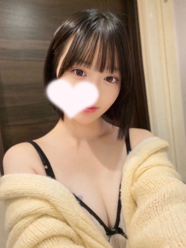 白咲 なな
